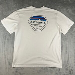 Patagonia Mens Responsibili-Tee White Graphic T-Shirt Medium Regular Fit